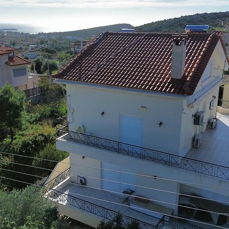 Beautiful Maisonette With A View To The Mountains And The Sea Agia Marina  Екстер'єр фото